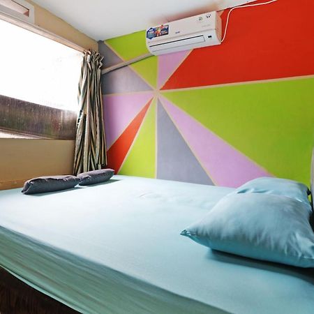 Simplycity Hostel Syariah בנדונג מראה חיצוני תמונה