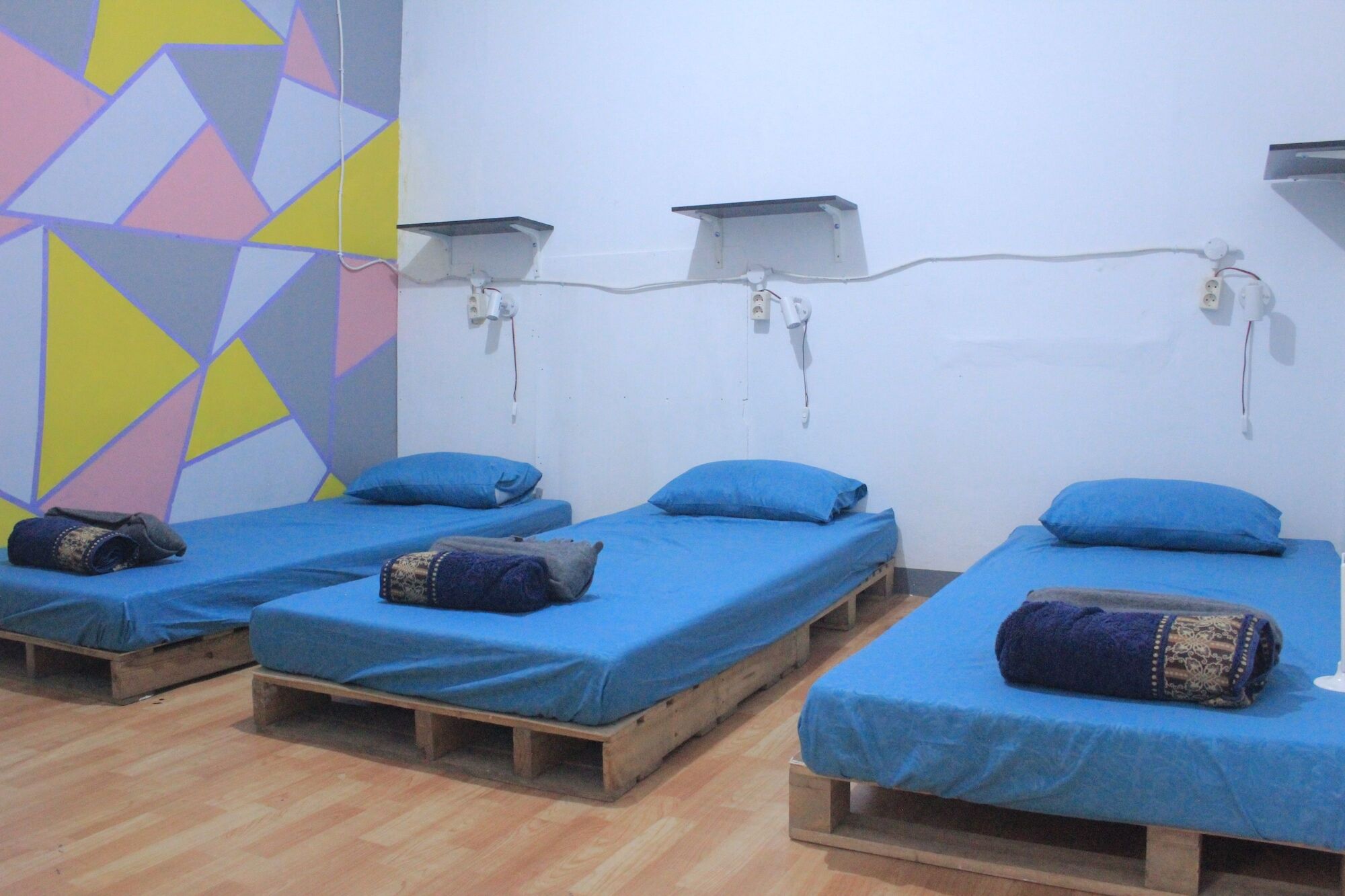 Simplycity Hostel Syariah בנדונג מראה חיצוני תמונה