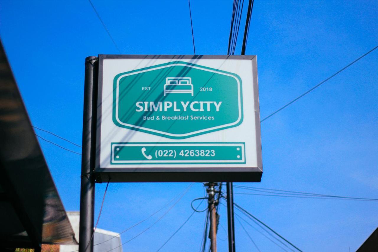 Simplycity Hostel Syariah בנדונג מראה חיצוני תמונה